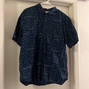 Old Navy short sleeve shirt for Men